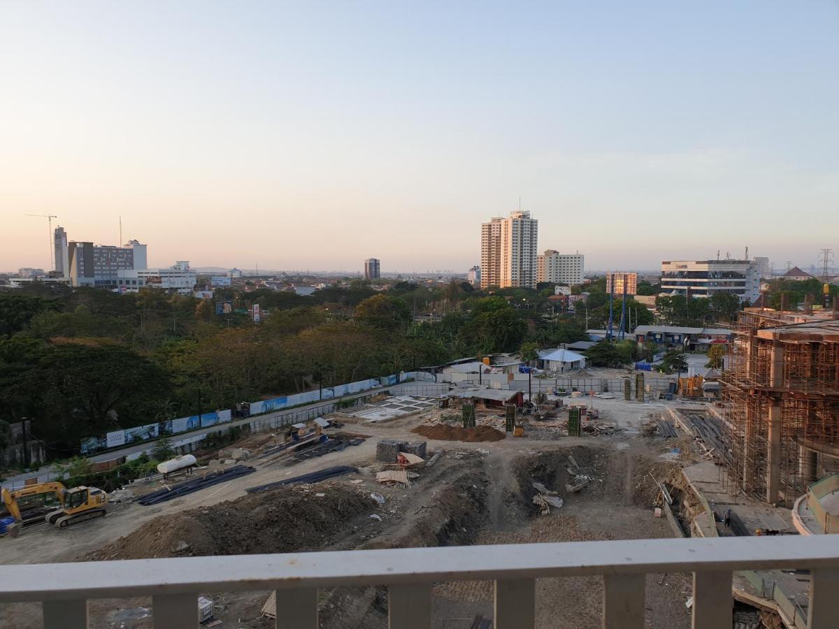 Apartemen Grand sungkono Lagoon Venetian. Surabaya Buitenkant foto