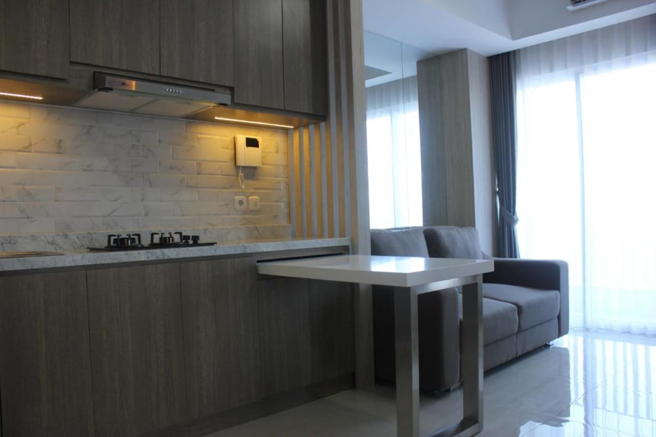 Apartemen Grand sungkono Lagoon Venetian. Surabaya Buitenkant foto